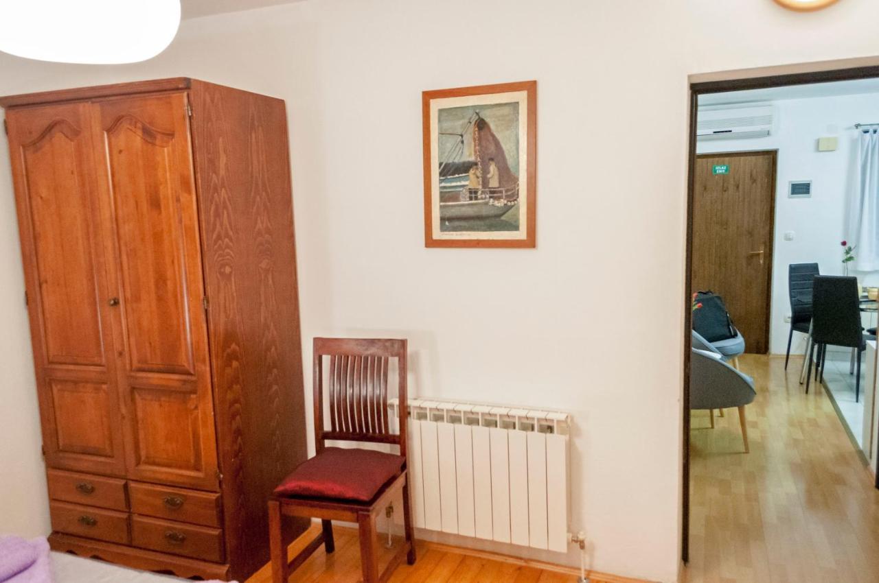 Apartment Rosa 1 Rovinj Exterior photo